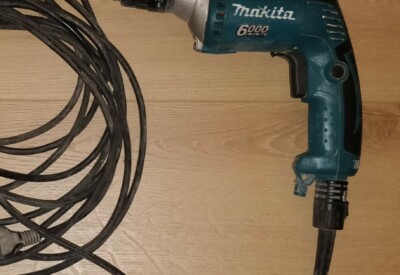 Location Visseuse à placo électrique Makita à Deux-Grosnes